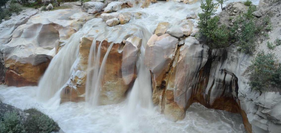 Surya Kund, Gangotri: A Hidden Gem in the Himalayas