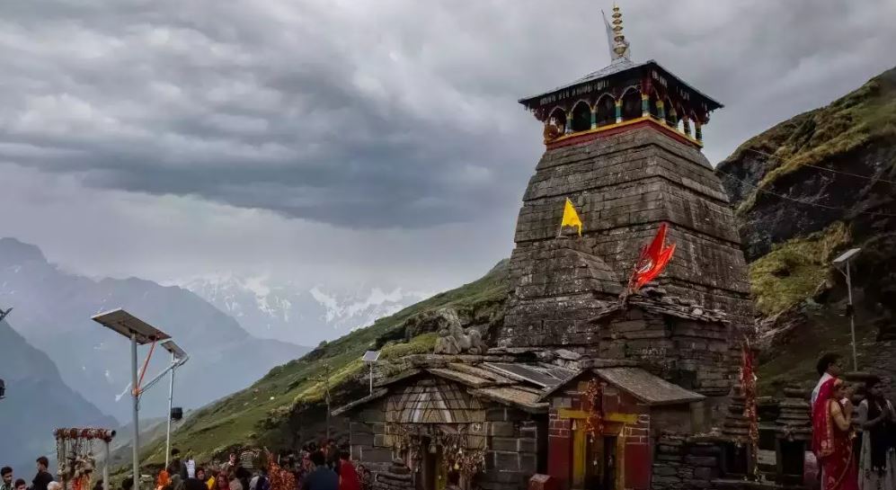 Tungnath Temple: A Spiritual Oasis on the Chardham Yatra